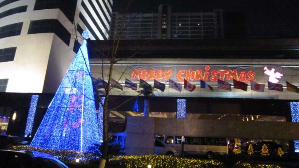 shanghaichristmas.jpg