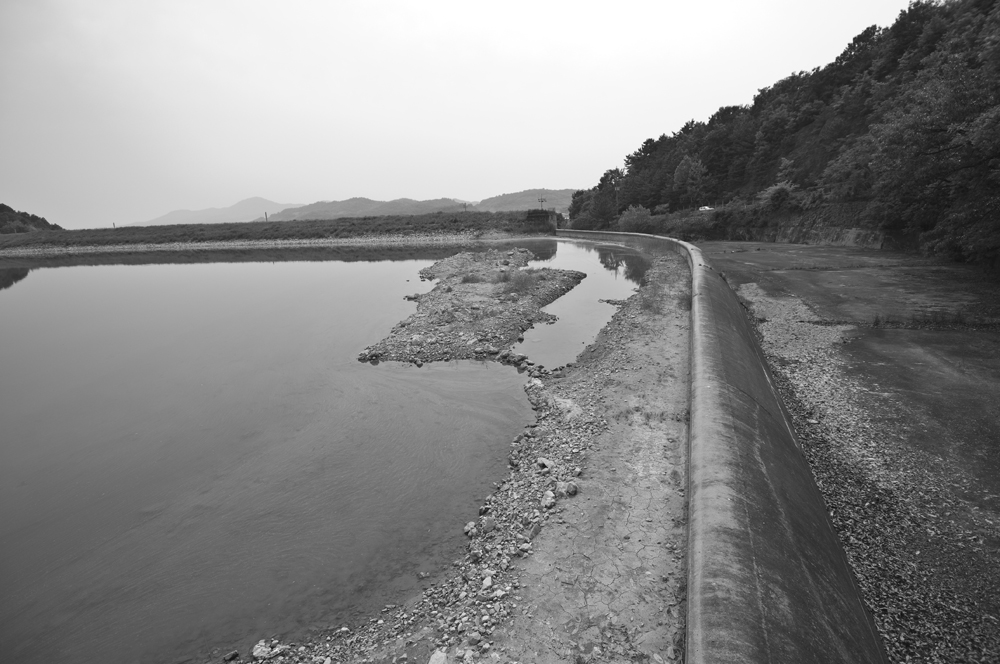 계룡저수지.jpg