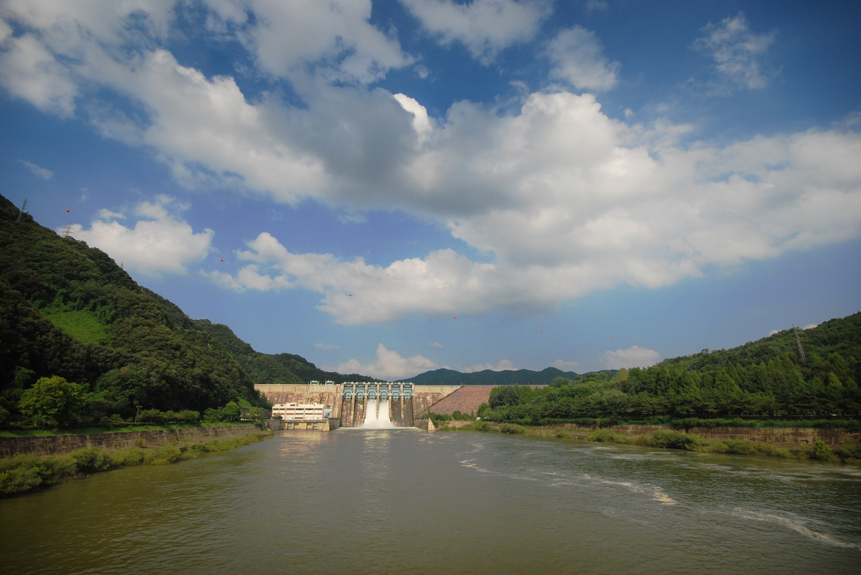 500-100822 035-2.jpg