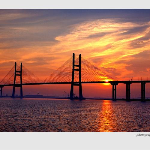 화염속의 서해대교