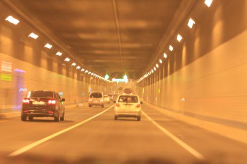 터널 !