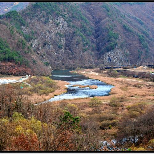한반도와 닮은 자연하천