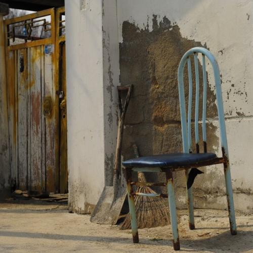 주인을 기다리는 의자...