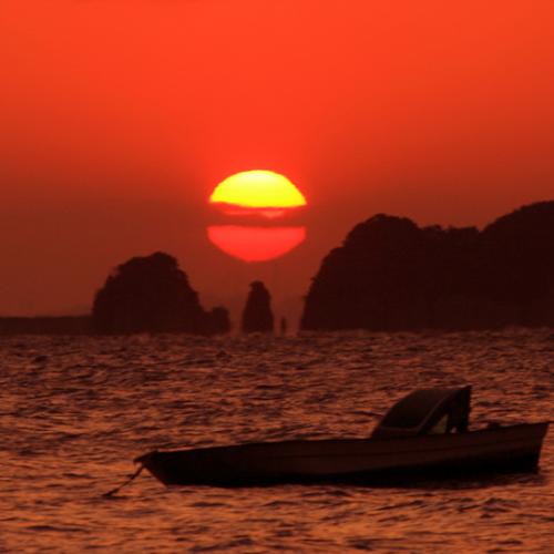 왜목 일출에서...