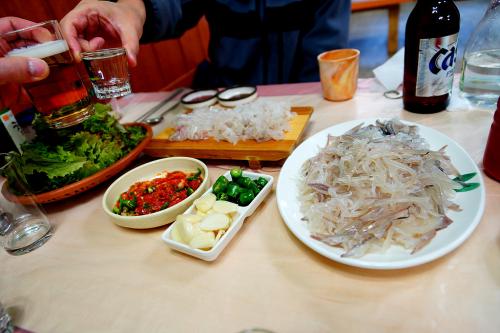 금강산도 식후경