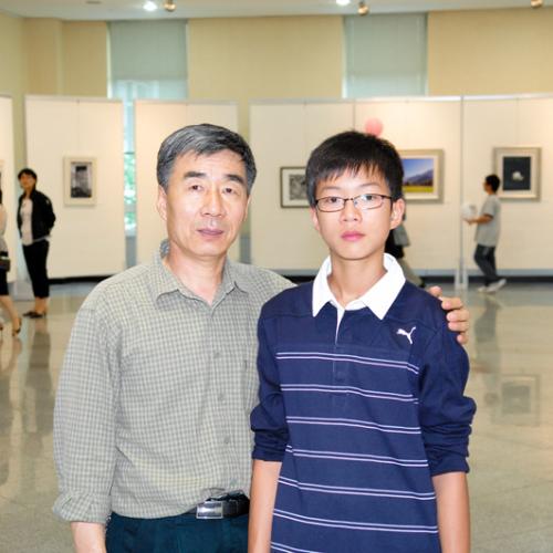 전시회 첫날 인물열전(1)