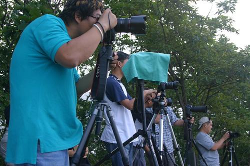 기다려도 기다려도....