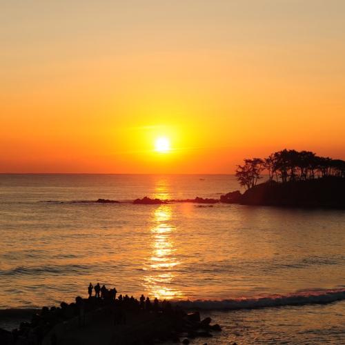 명선도 일출입니다..