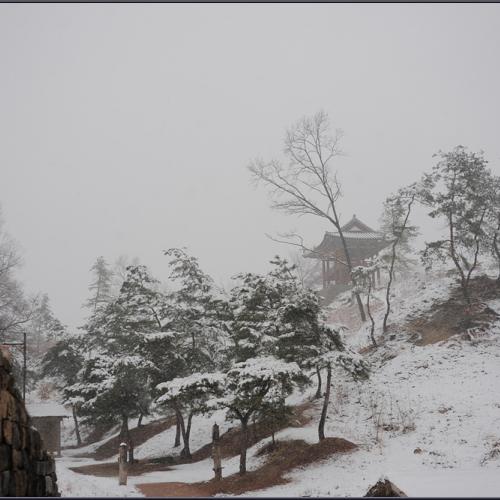 눈 내린 공산성