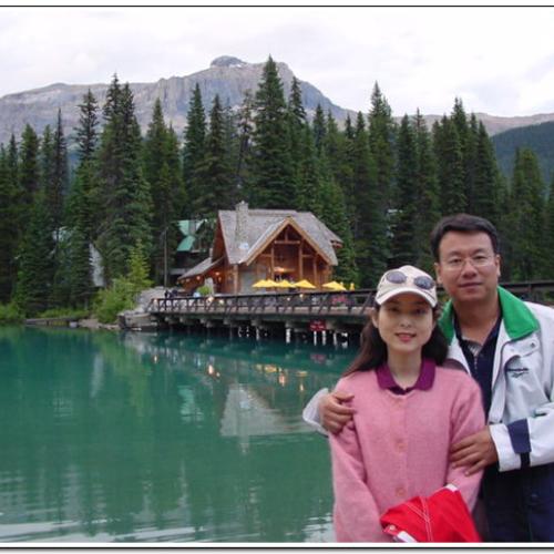 저희 가족을 살짝 공개합니다.