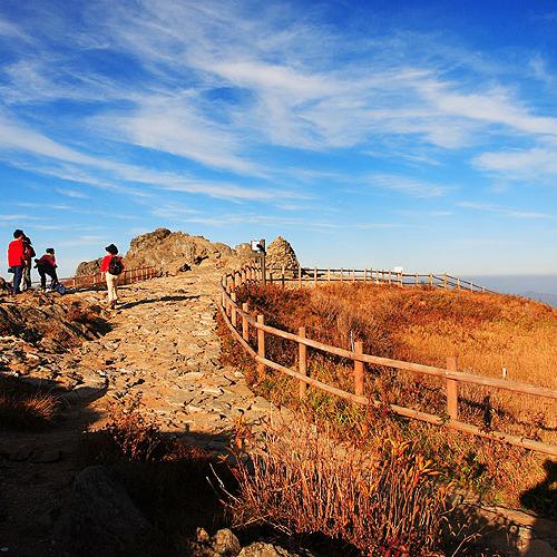 덕유추경(연작12장)