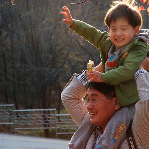 저 포즈 잘 하고 있죠?! ^^