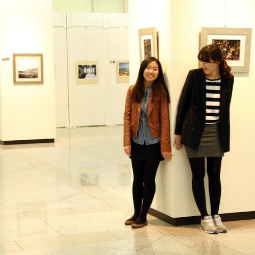 전시장에서 놀기