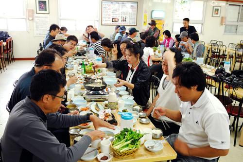 9월 정출, 황태회관에서의 점심시간