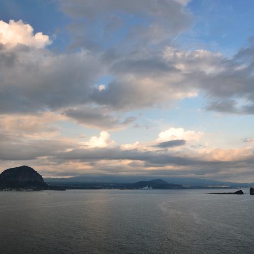 구름이야기(25편_송악산에서바라보다)