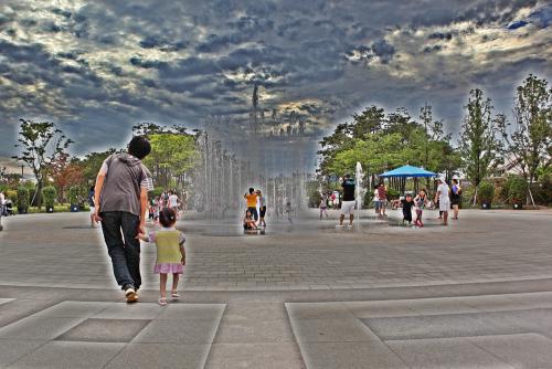 아들놈과 늦둥이딸의 뒷모습