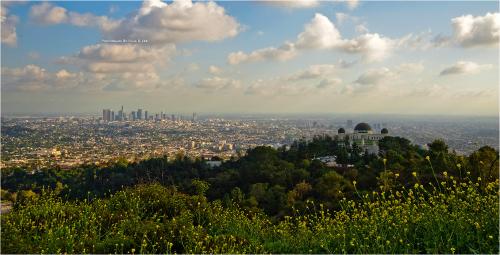 그리피스 천문대 너머로 보이는 로스앤젤레스