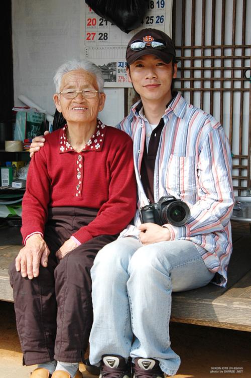 고현 커피숍에서..