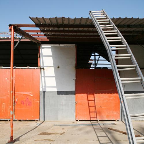 그림자가 인상적이던