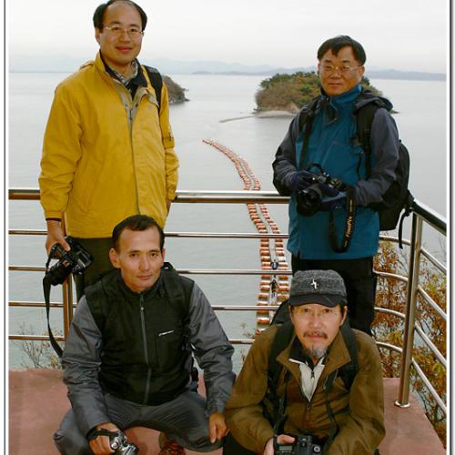 안면암에서 기념사진