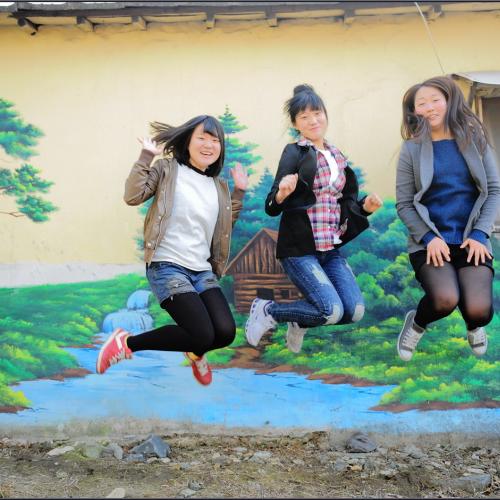 골목에서 팔짝!!