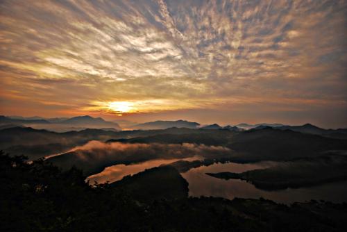 부소담악(병풍바위)