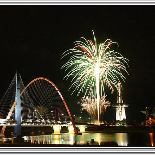 세번째 불꽃놀이...