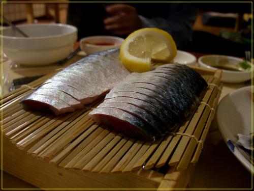 약간 오버한듯....