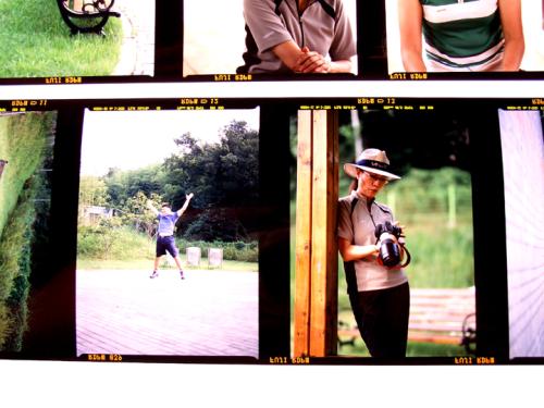 사진의 주인공을 수배합니다.