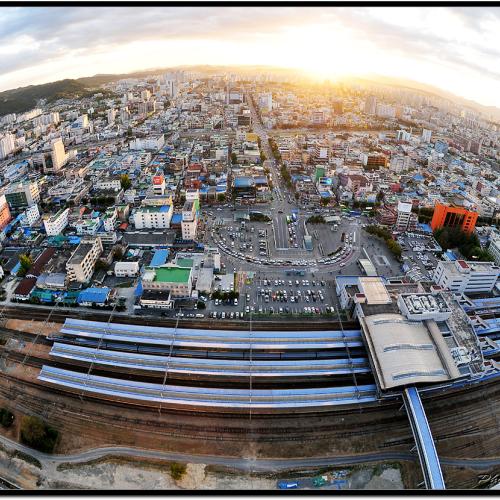 대전역을 발 아래에 두고...