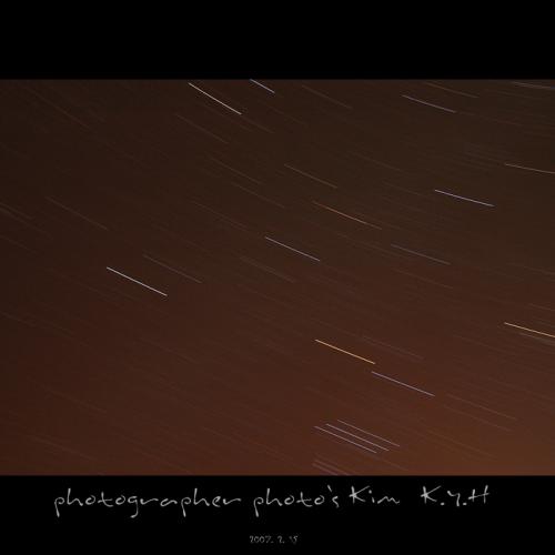 오늘밤도 하염없이 흐른다..