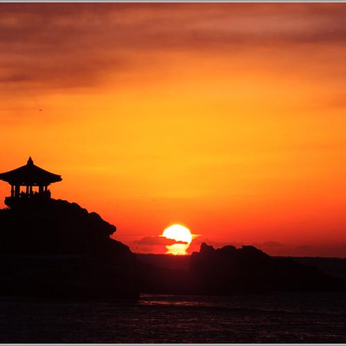 부산 송정 오메가 일출