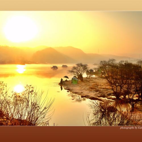 정초 호반의 아침