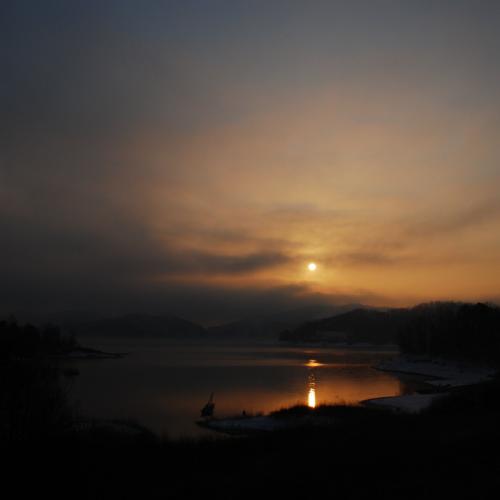 17일의 대청호반