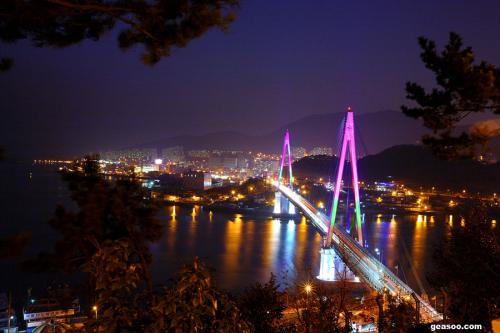 돌산대교와향일암