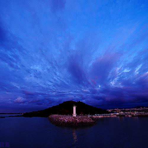 연출자 : 산과 하늘