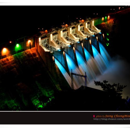 대청댐 방류(放流)