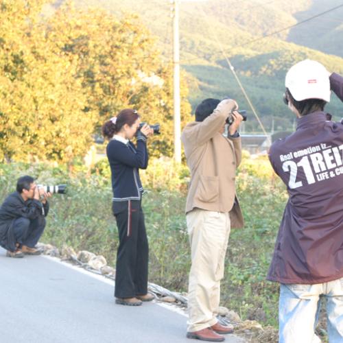 찍는 사람을 찍는 이를 찍은 사진....