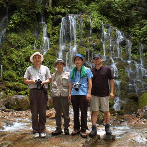 실비단(폭포) 특공대