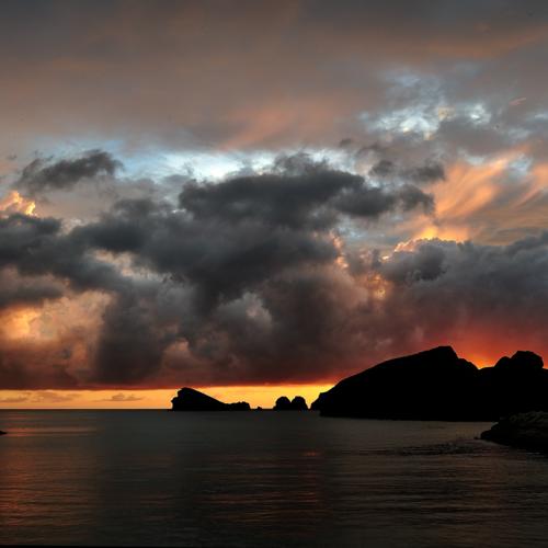 불타오르는차귀도